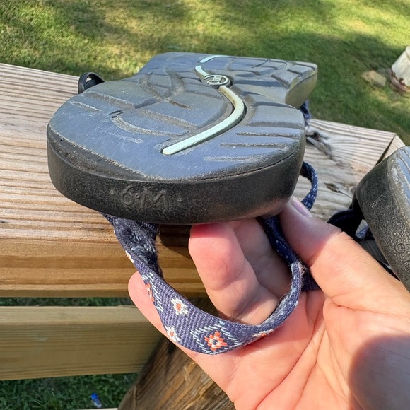 Navy Patterned Chaco’s Sandals - Picture 4 of 4